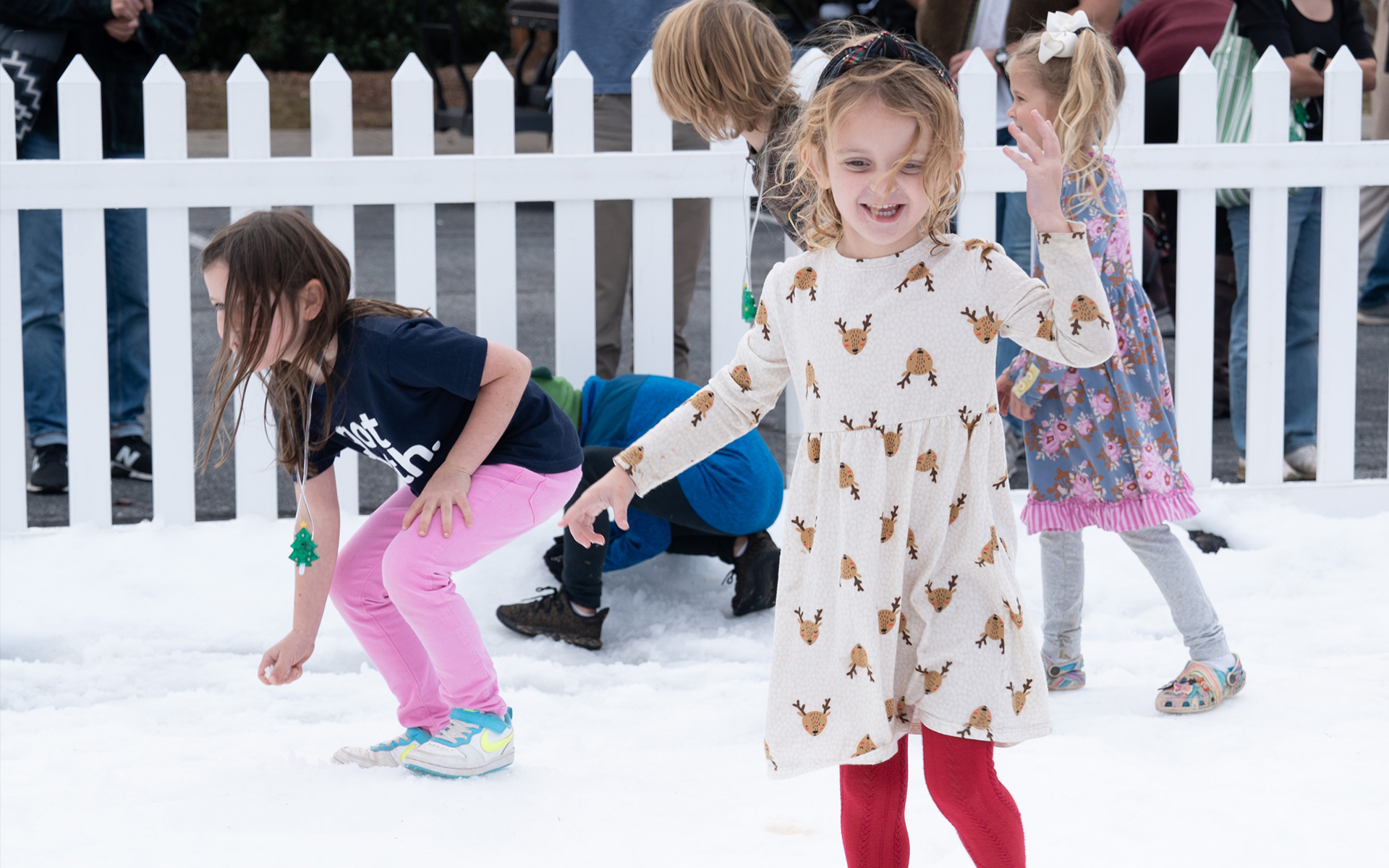 120323_WinterFest-043_crop